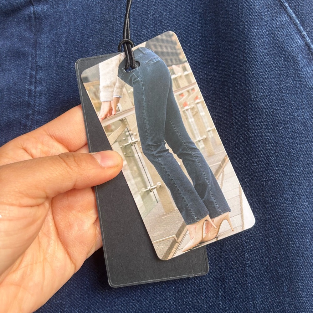 Betabrand | Yoga Denim Jeans‎ Boot Cut - Picture 4 of 5